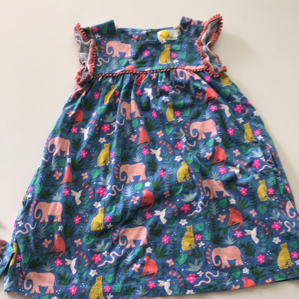 Mini boden Sz 6/7 cotton dress